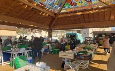Marché traditionnel du dimanche